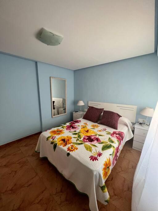 法罗德卡勒拉Apartamento Coloso公寓 外观 照片